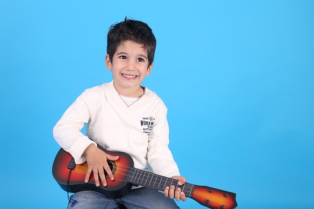 How to Choose the Right Guitar for Children?